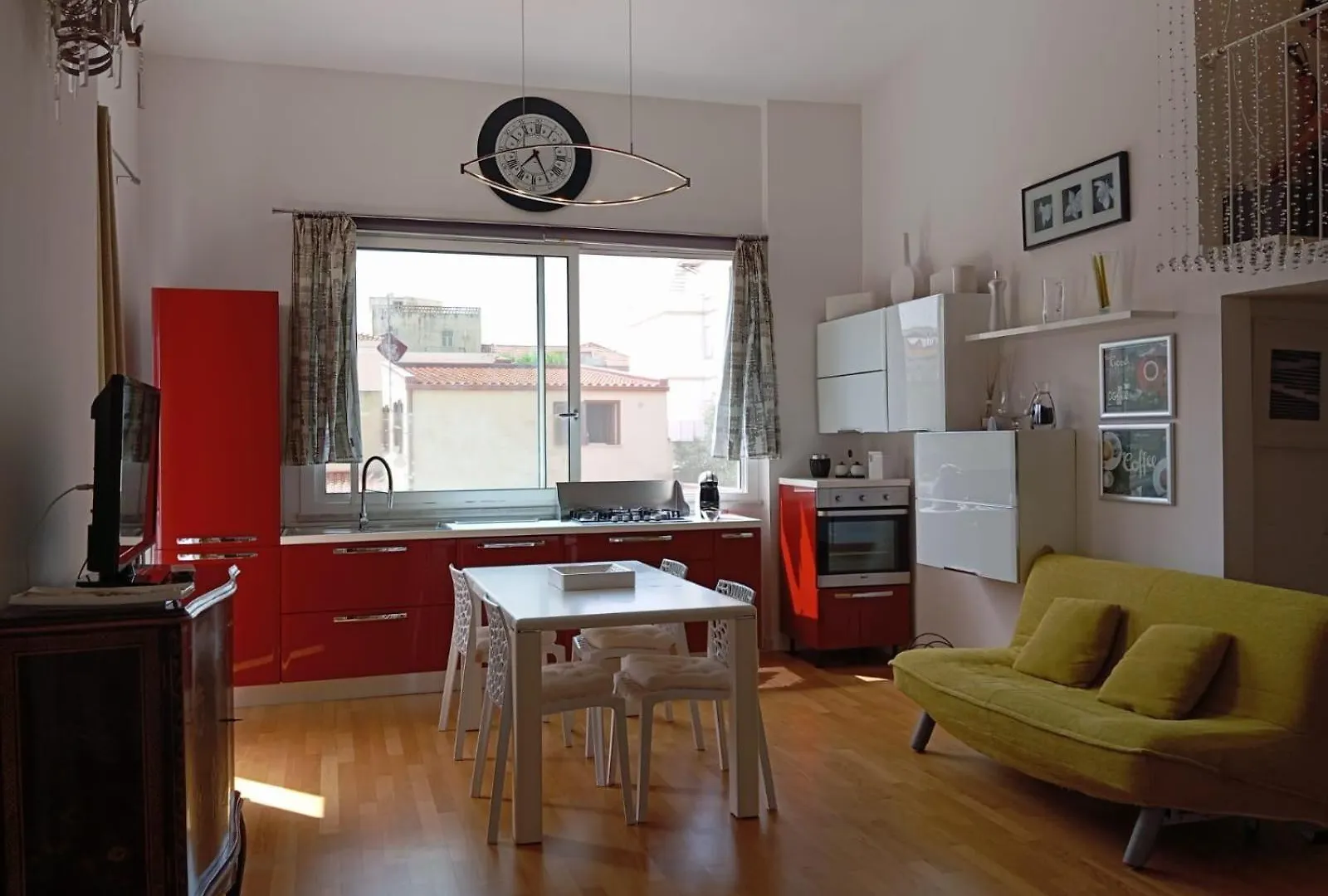 Astoria Apartment, Tra Storia E Mare Alghero 0*,