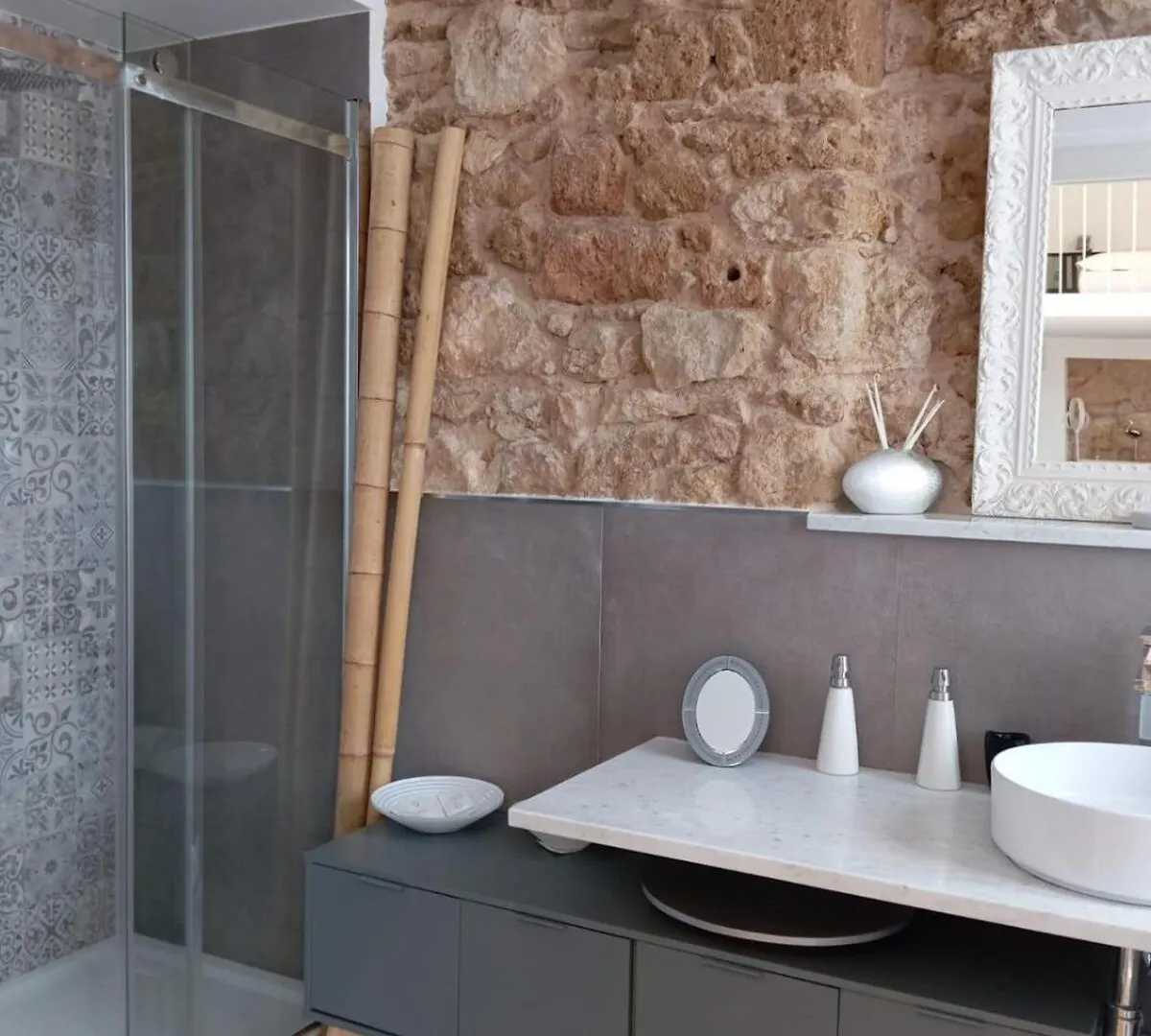 Apartment Astoria Apartment, Tra Storia E Mare Alghero Italy